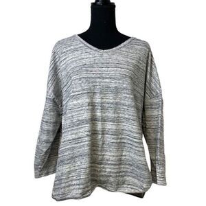 #322 SUNDAY  Plus Size Stretch Pullover Top